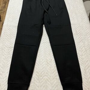 American Eagle XS Black Jogger Sweatpants